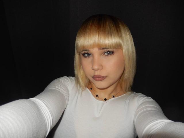 LouLouLuxe - Sexe cam en vivo - 30418199