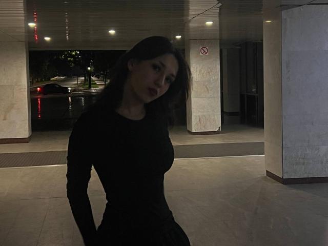 AletaBreslauer - Live sexe cam - 30418544