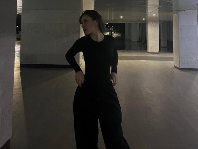 AletaBreslauer - Live sexe cam - 30418568