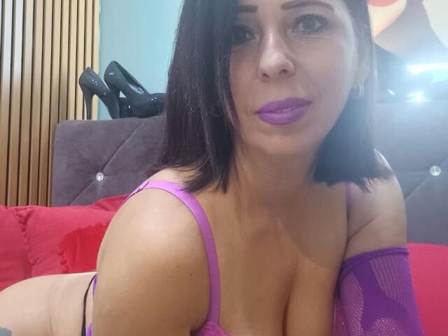 LauraSin - Live Sex Cam - 30420677
