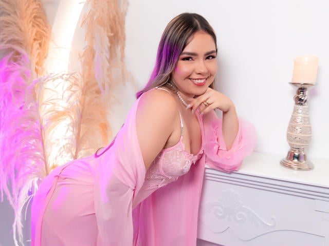 AngelRoussy - Live porn &amp; sex cam - 30423728