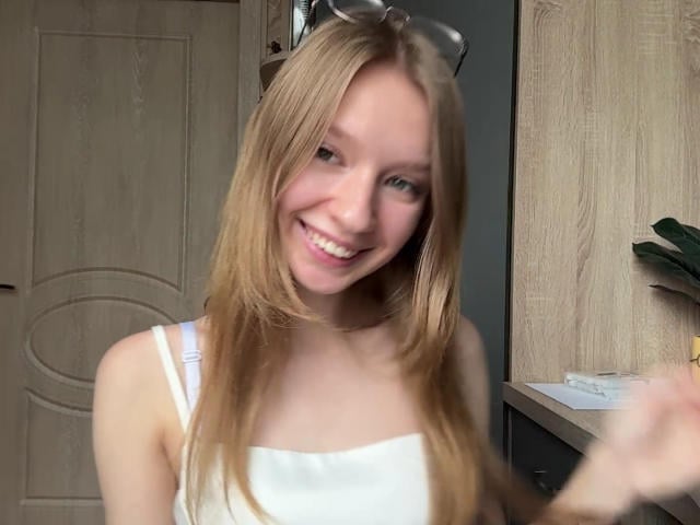 ColeneBeauharnois - Live porn &amp; sex cam - 30433214
