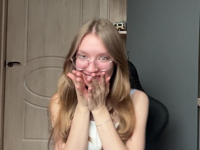 ColeneBeauharnois - Live porn &amp; sex cam - 30433253