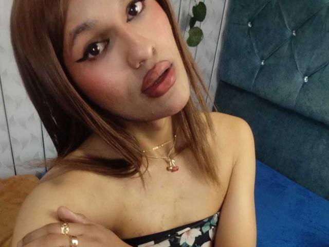 PamelaXFox - Sexe cam en vivo - 30437072