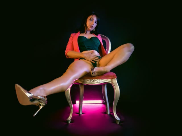 GrettaBorbon - Live sex cam - 30440498