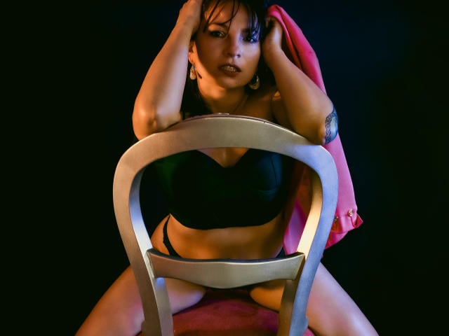 GrettaBorbon - Live sex cam - 30440519