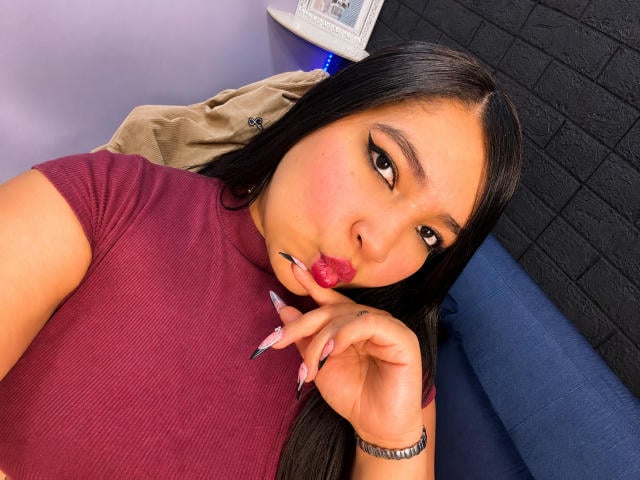 CharlotteTiffany - Sexe cam en vivo - 30442130