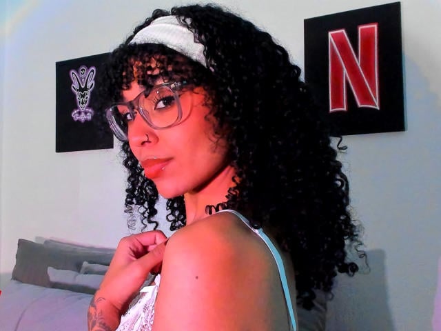 NickiBloom - Live porn &amp; sex cam - 30442691