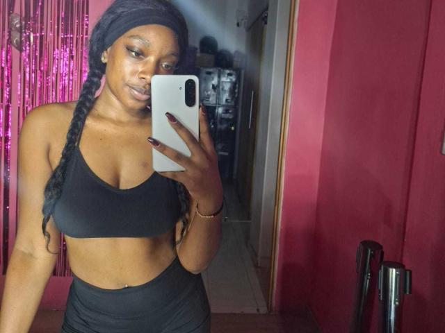 ColombianEbonyVibes - Live porn &amp; sex cam - 30444752