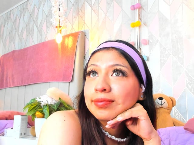 ZoeRedds - Live sexe cam - 30446081