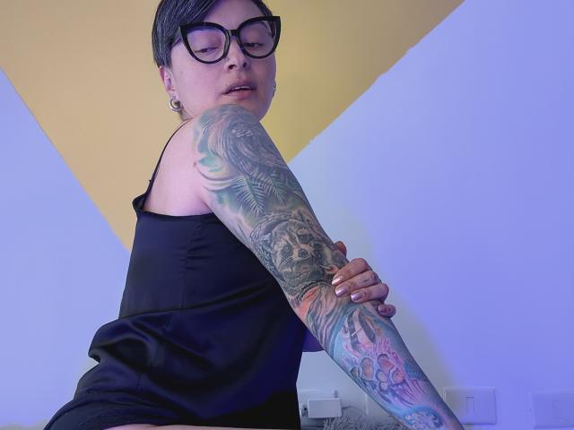 KatParadise - Live sex cam - 30447563