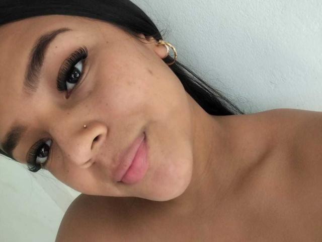 SheilaBrunette - Live sex cam - 30447899