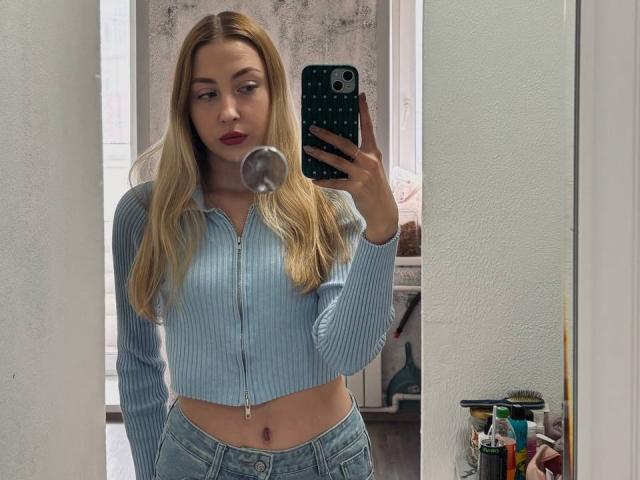 NettieHantz - Live Sex Cam - 30447950