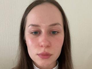 LynneLapora Live Chat on XLoveCam