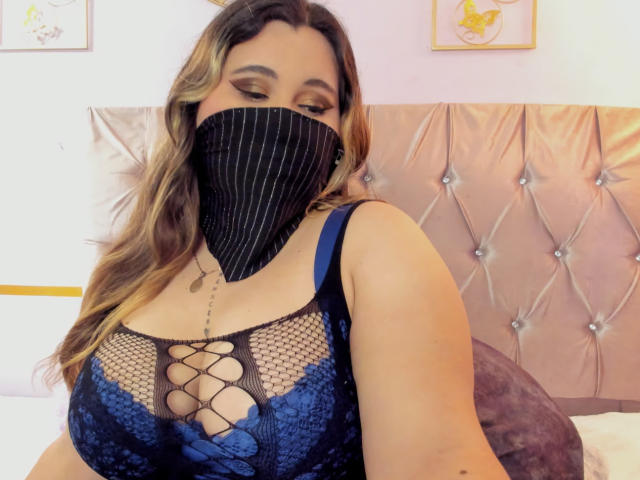 SalmaAzaman - Live porn &amp; sex cam - 30449015