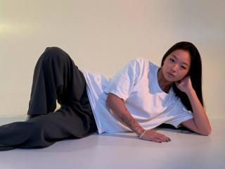 JeseniaMichalczik Live Chat on XLoveCam