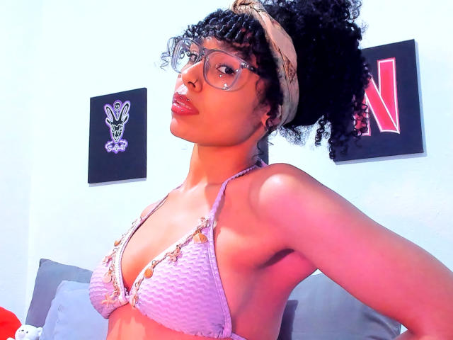 NickiBloom - Live porn &amp; sex cam - 30454028