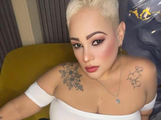 GianellaCox - Live porn &amp; sex cam - 30455858