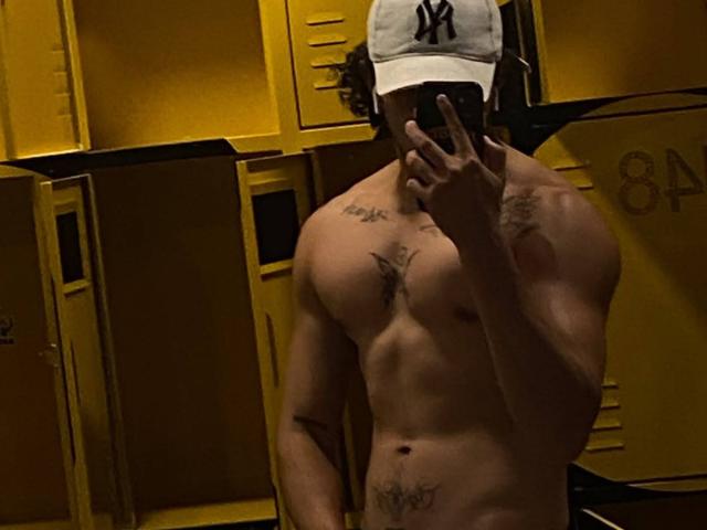 JayTaylorr - Live porn &amp; sex cam - 30456122