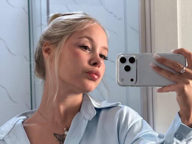 SoftAngelxKisses - Sexe cam en vivo - 30456389