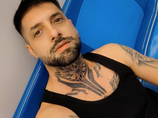 TommyDum - Élő pornó és szexkamera - 30457424