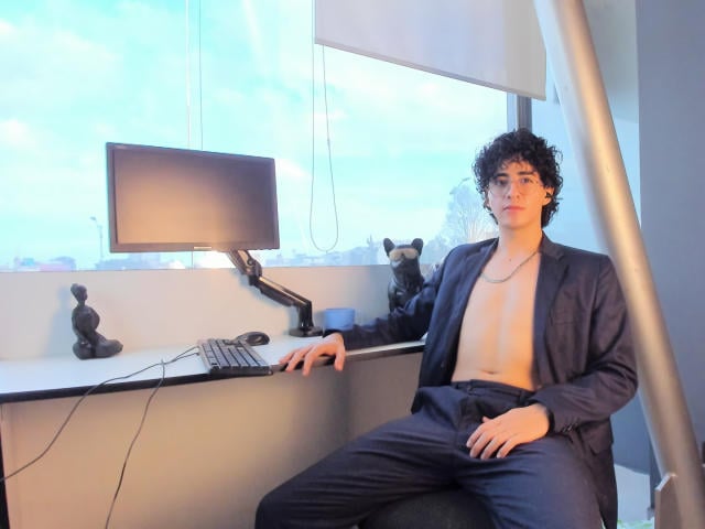 ElliotNoir - Live porn &amp; sex cam - 30463169