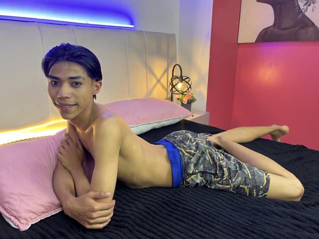 CamiiloFlyx - Live porn &amp; sex cam - 30468407