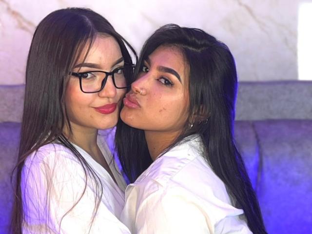 AfroditaAndHermione - Live porn &amp; sex cam - 30468506