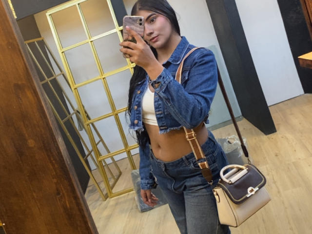AlaraKey - Live porn &amp; sex cam - 30469907