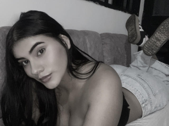 AlaraKey - Live porn &amp; sex cam - 30469931