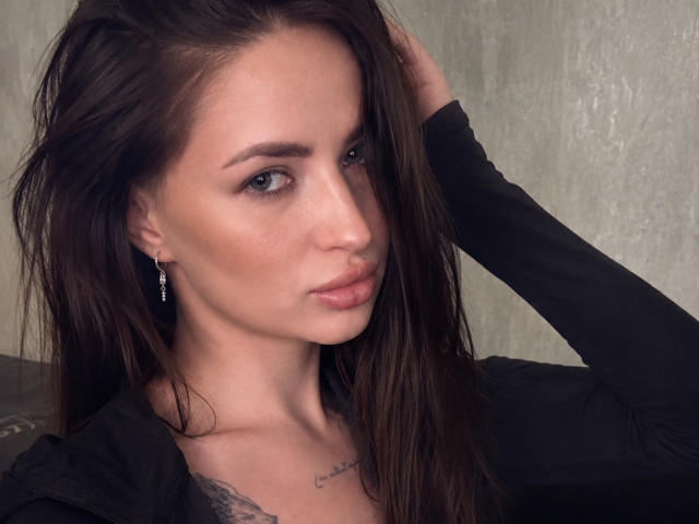 AlisiaHess - Sexe cam en vivo - 30471107