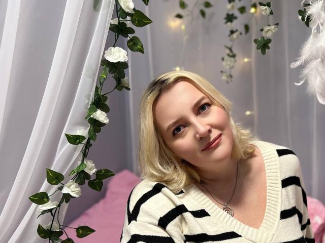 VictoriaNotti - Élő pornó és szexkamera - 30472532
