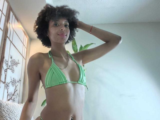KiaraKamau - Live porn &amp; sex cam - 30473033