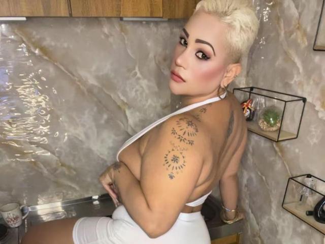 GianellaCox - Live porn &amp; sex cam - 30474086