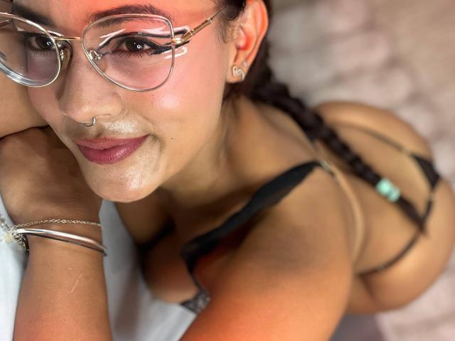LilithRussoo - Live porn &amp; sex cam - 30474845