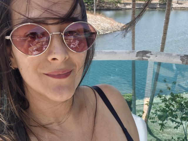 Roussemelinda69 - Live porn &amp; sex cam - 30475511