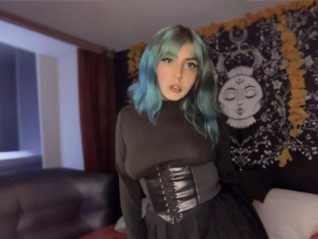AliceCalloway - Live sex cam - 30479321