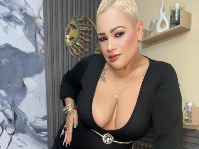 GianellaCox - Live porn &amp; sex cam - 30482345