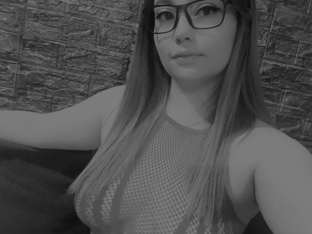 FoxyLyahot - Sexe cam en vivo - 30483503