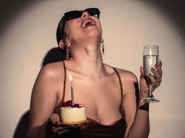 MiaReed - פורנו בשידור חי ומצלמת סקס - 30483980