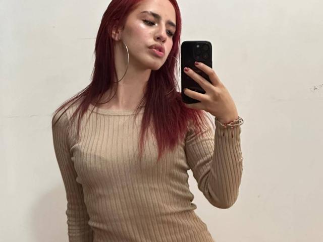 ElodieRoussee - Live porn &amp; sex cam - 30484997