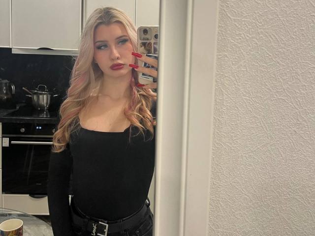 EmilyMorlino - Live porn &amp; sex cam - 30487760