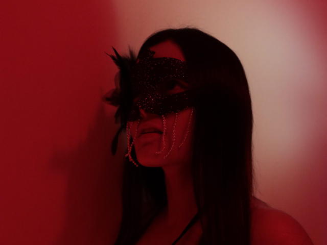 MiaLuxury - Live porn &amp; sex cam - 30489878