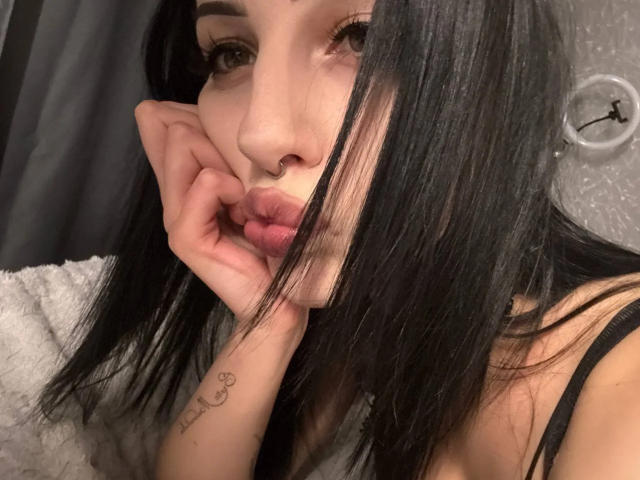 SimonneBrustkern - Live porn &amp; sex cam - 30491741