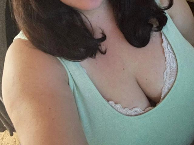 SweetGirl1998-hot - Live sex cam - 30493262