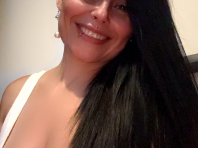 CharlotteCrofort - Live sex cam - 30495863