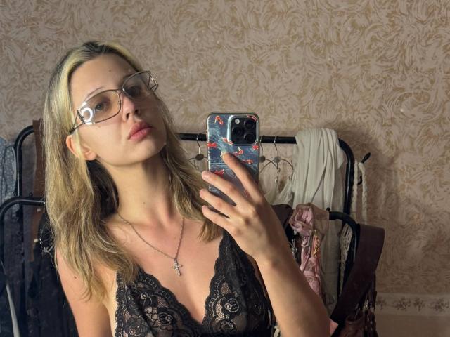 MerrieHamad - Live porn &amp; sex cam - 30496679