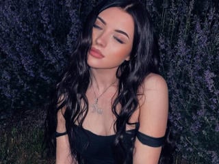 Live Chat with JerleneLeoni on XLoveCam