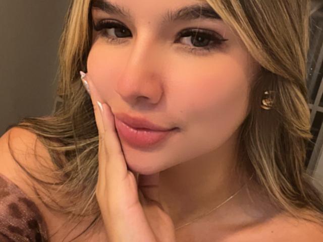 SashaPolet - Live sex cam - 30499793