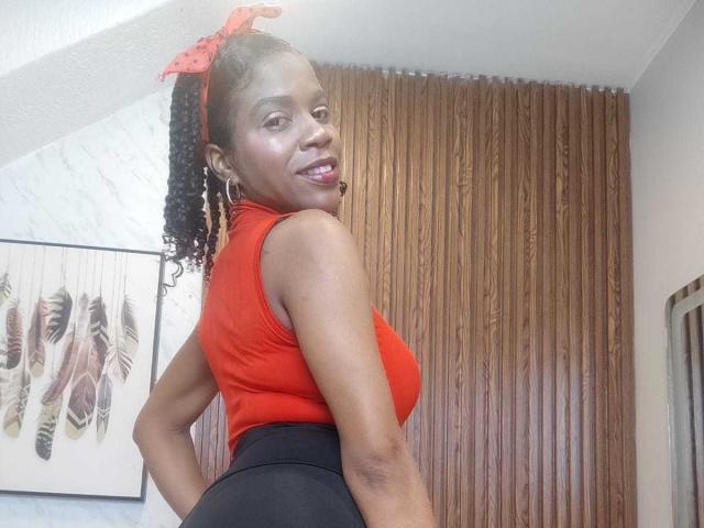 SarahiPusey - Live Sex Cam - 30503648